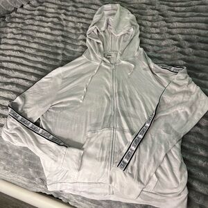 PINK Victoria's Secret Light Gray Zip-Up Hoodie